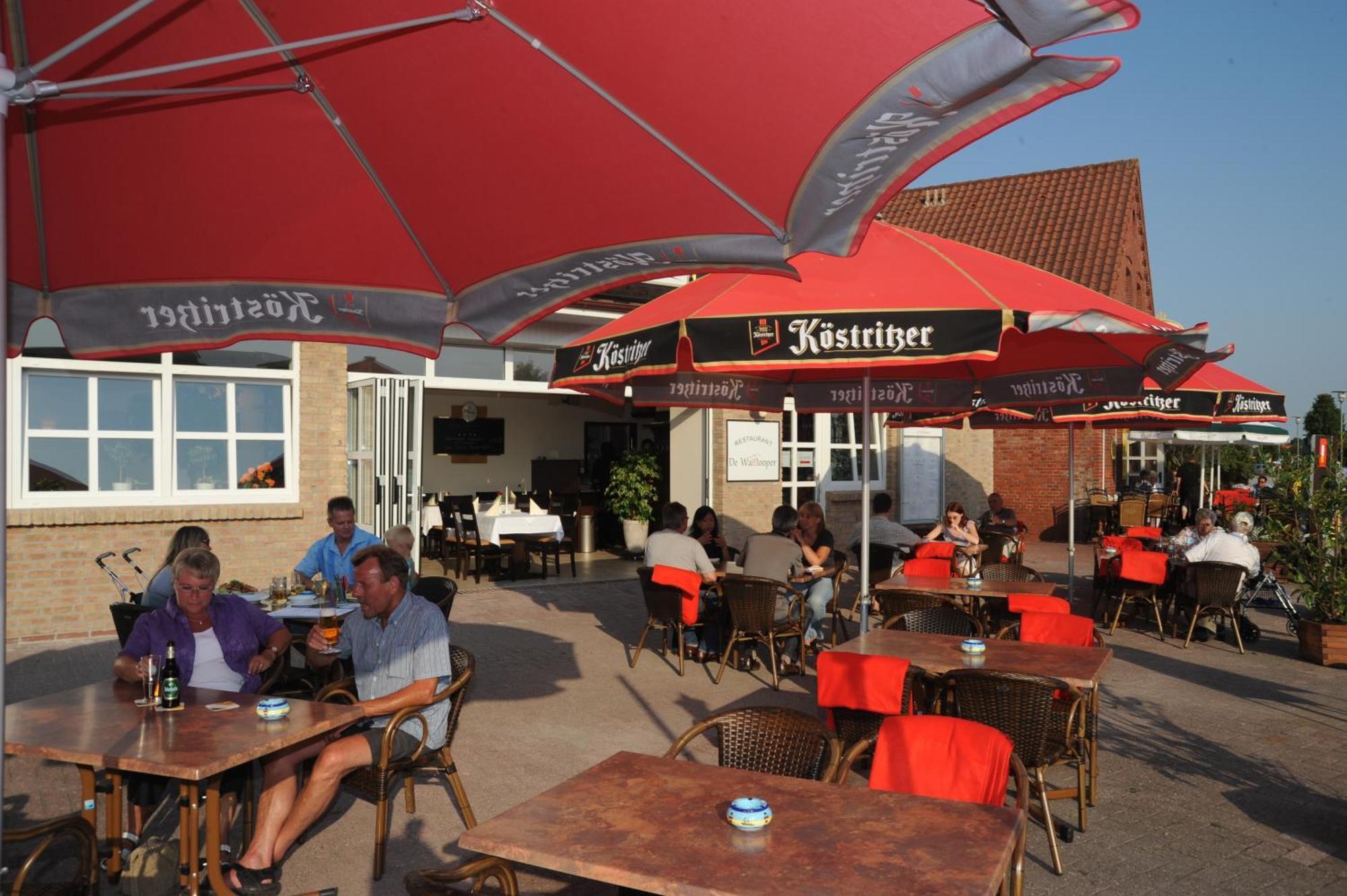 נורדייך Hotel Pension Am Hafen מראה חיצוני תמונה