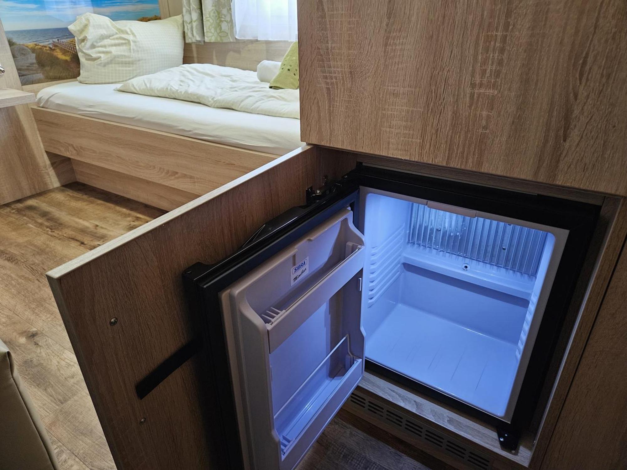 נורדייך Hotel Pension Am Hafen מראה חיצוני תמונה